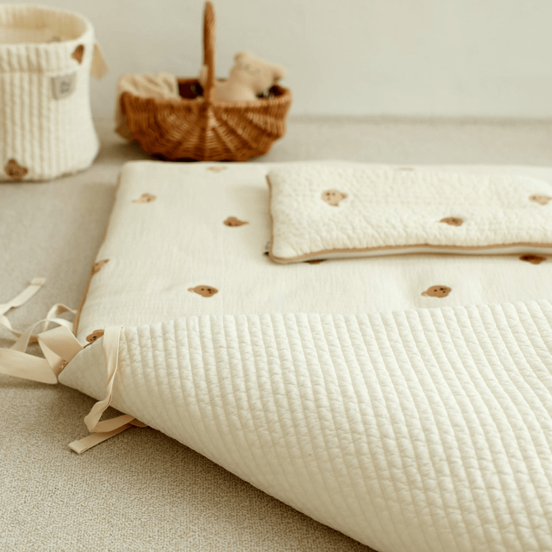 Chezgobi Sleeping Pad | 자수 양면 낮잠 패드 - Mamarang