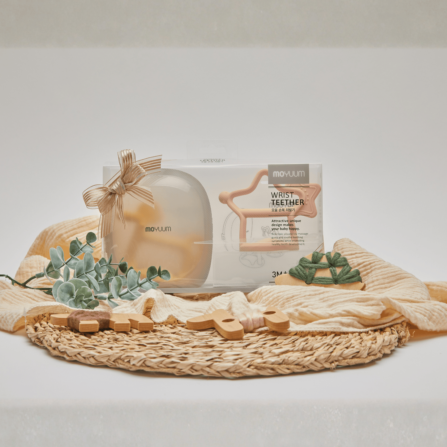 Moyuum Wrist Teether (Stand Type) Gift Pack | Baby Teething Toy Set - Mamarang